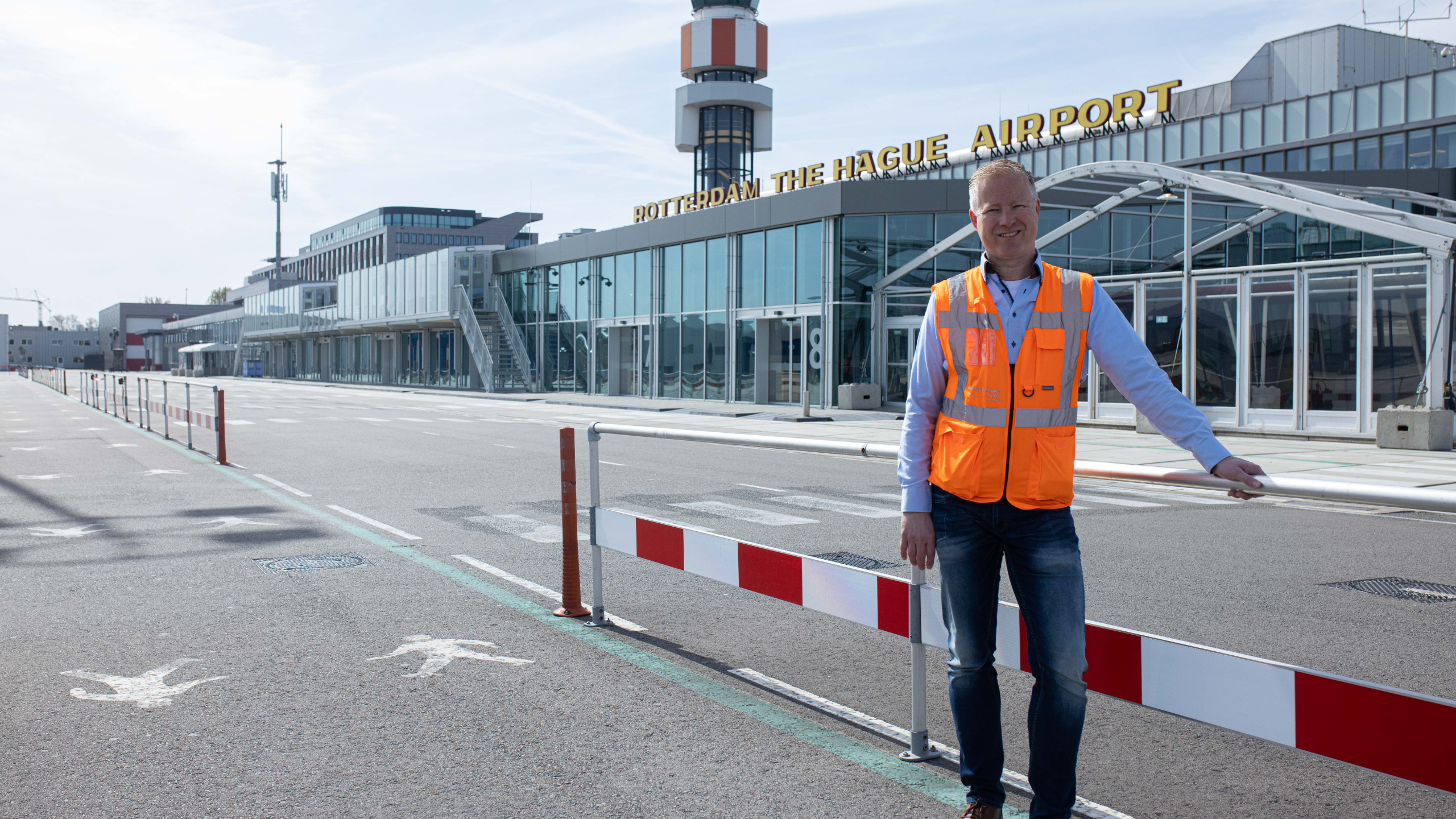 Rotterdam The Hague Airport optimaliseert luchthaven met nieuwe vertrekhal